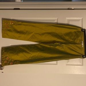 Green flare womens pants size 6 with embroidery design at bottom of legs
